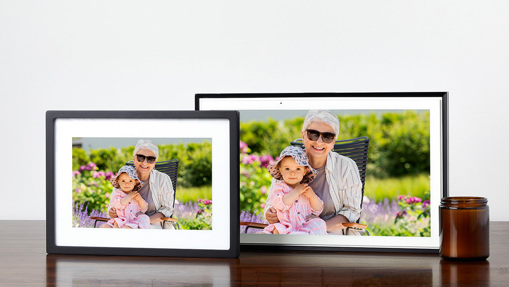 Digital Picture Frames | Skylight Frame